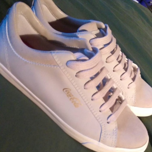 Shoes - Picture 1 of 1